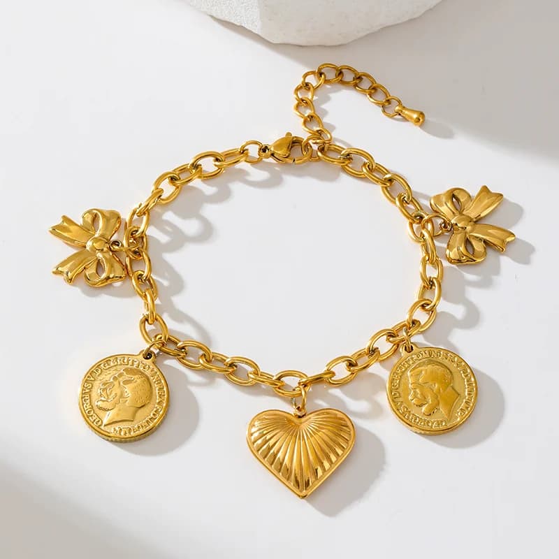 Armbånd med hjerte og sol charms, guld, PVD belagt