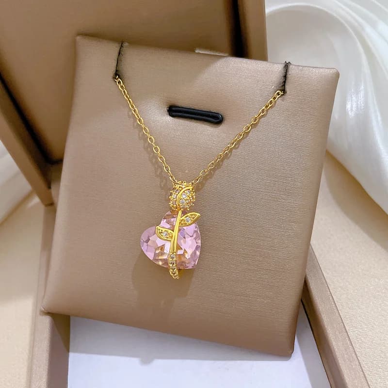 Halskæde med blomsteranhæng i cubic zirkonia