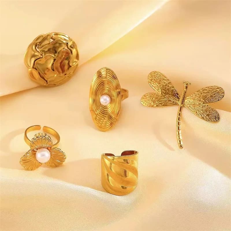 Sommerfugl ring, 18K forgylt rustfrit stål