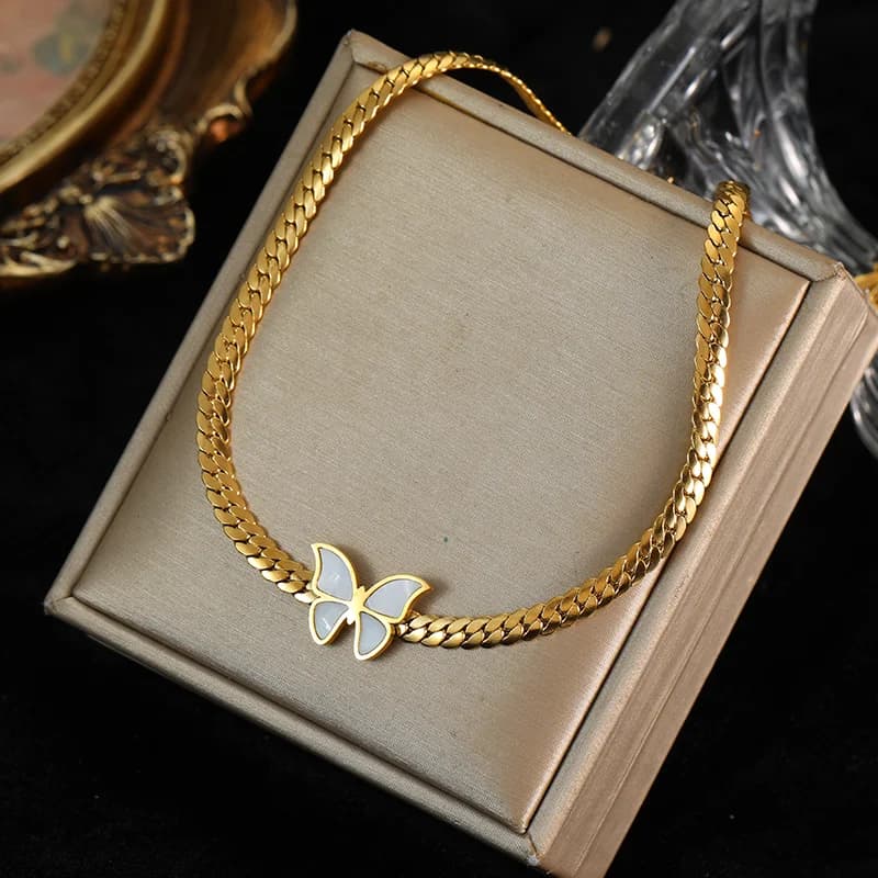 Guld hjerte choker-kæde