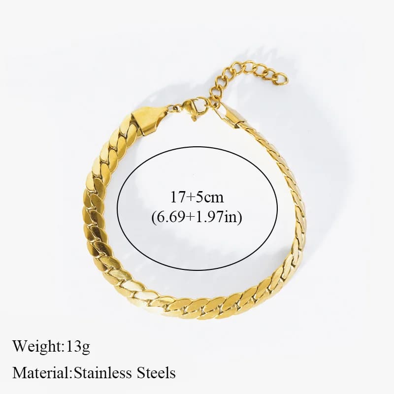 Sætte med fladt bredt kædehalssmykke og armbånd i guld