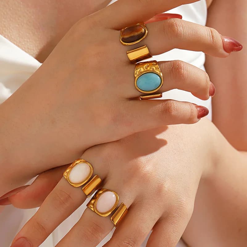 Justerbart vintage ring i rustfrit stål med oval sten