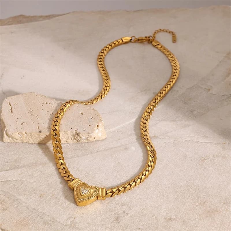 Guld hjerte choker-kæde