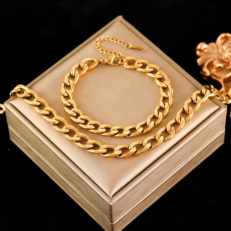 Smykkesæt med halskæde og armbånd, 18K forgyldt