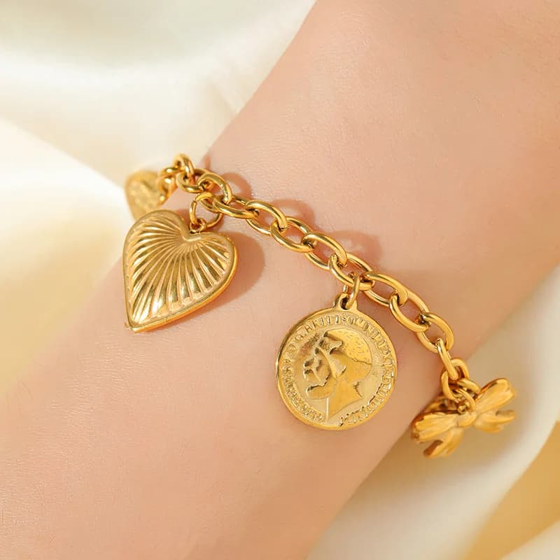 Armbånd med hjerte og sol charms, guld, PVD belagt